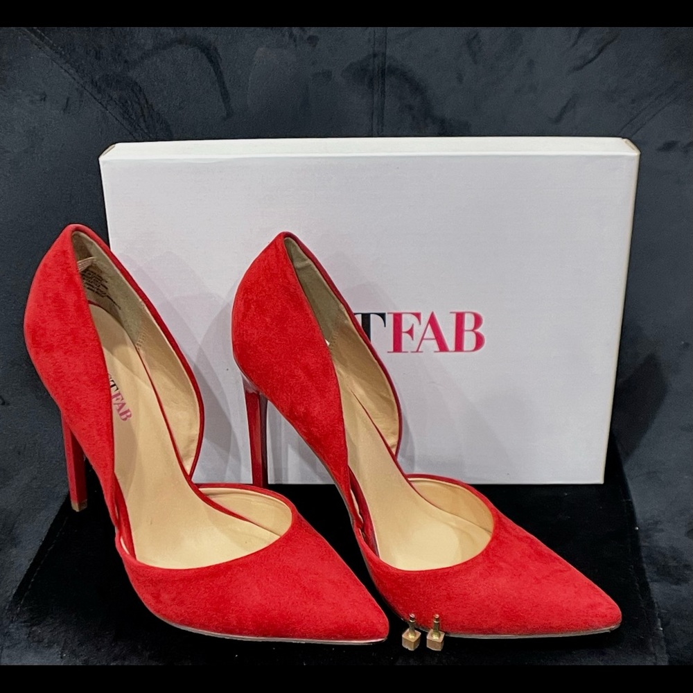 Red Pointy Pumps -Brand New-